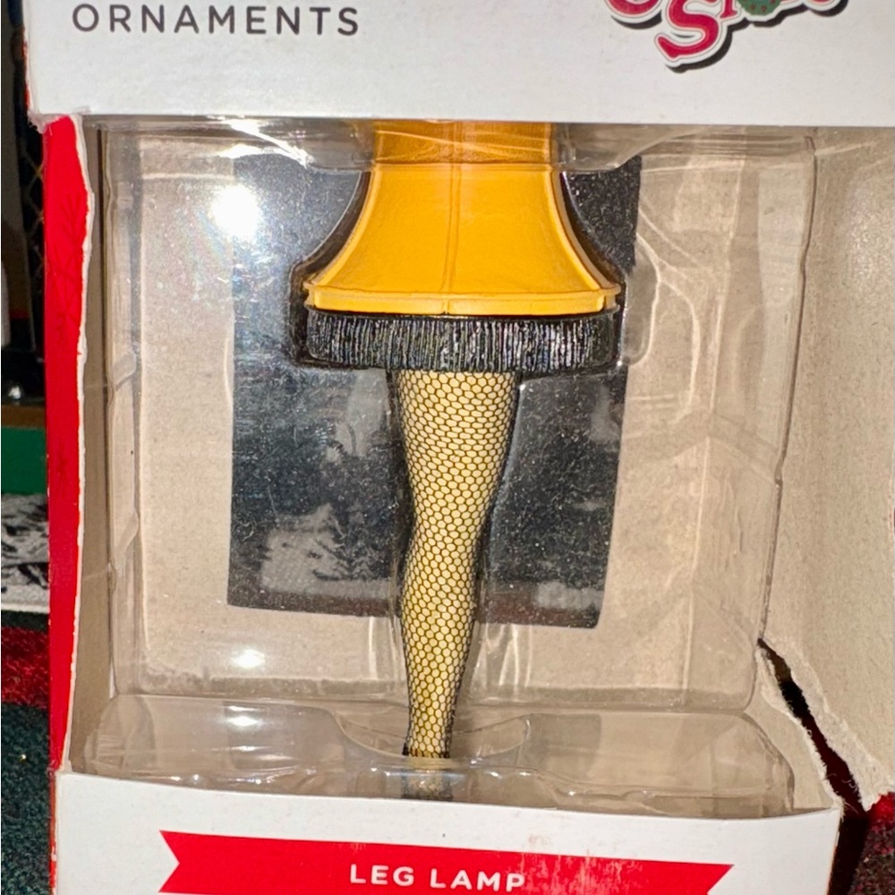 Hallmark A Christmas story Leg Lamp Ornament